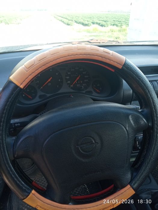 Opel Tigra 1.4 gasolina