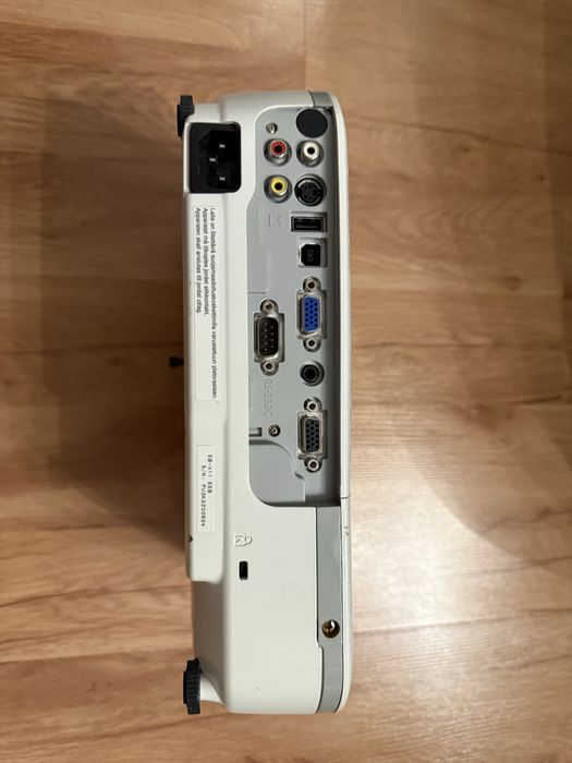 Projektor Epson H 435 B