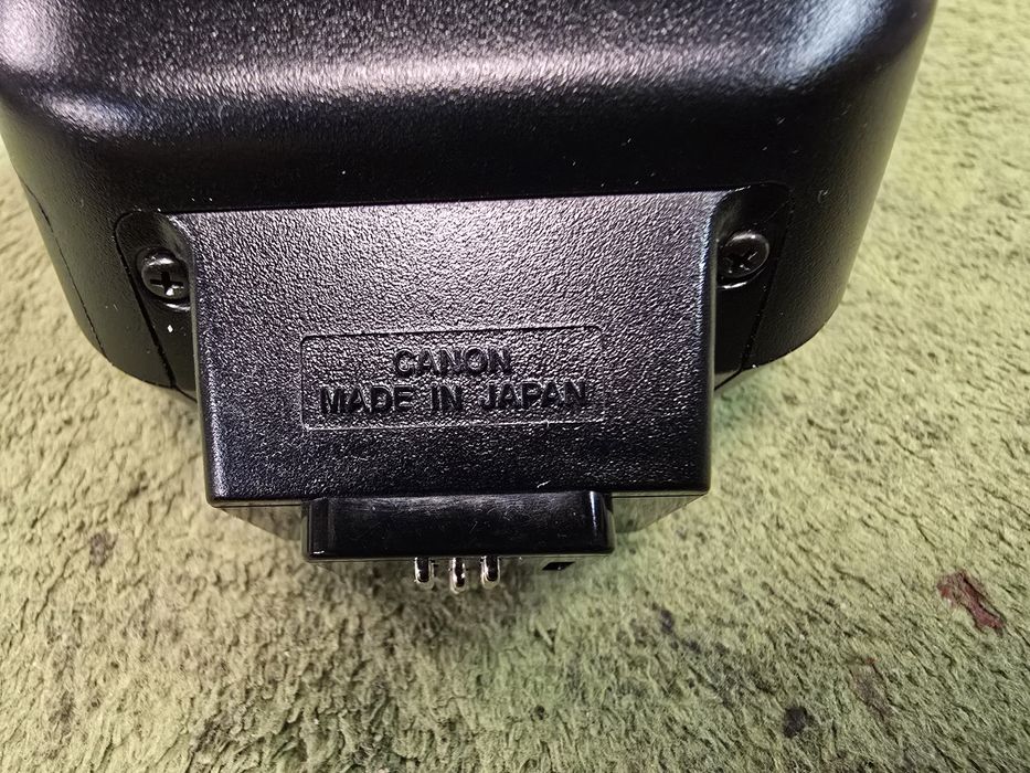 CANON Speedlite 200E lampa błyskowa.