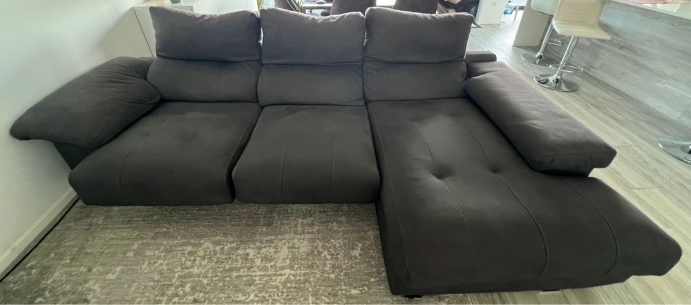 Sofa 3 metros com Chaise Lounge e acentos extiraveis