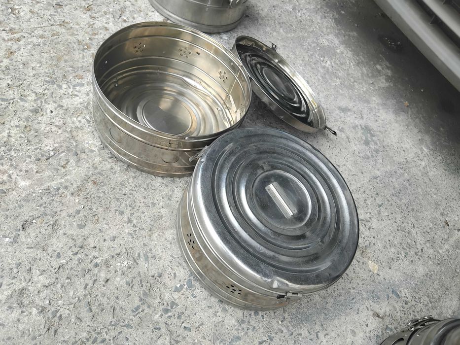 Медицинские биксы , футляры нержавейка коптильня СССР