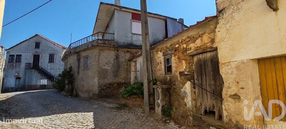 Casa / Villa T3 em Aguda de 156 m2