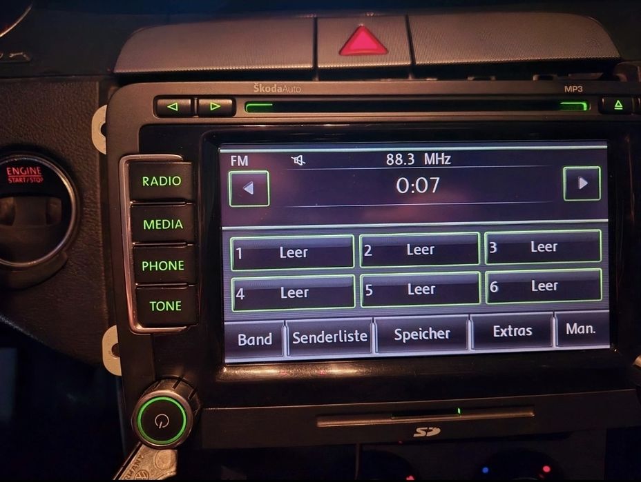Radio Navi skoda octavia II z kodem 100 % sprawne