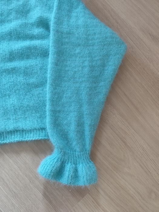 Nowy sweter polecam :)