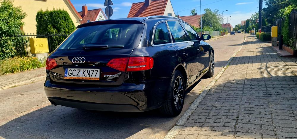 Audi a4 b8 2.0 tdi .