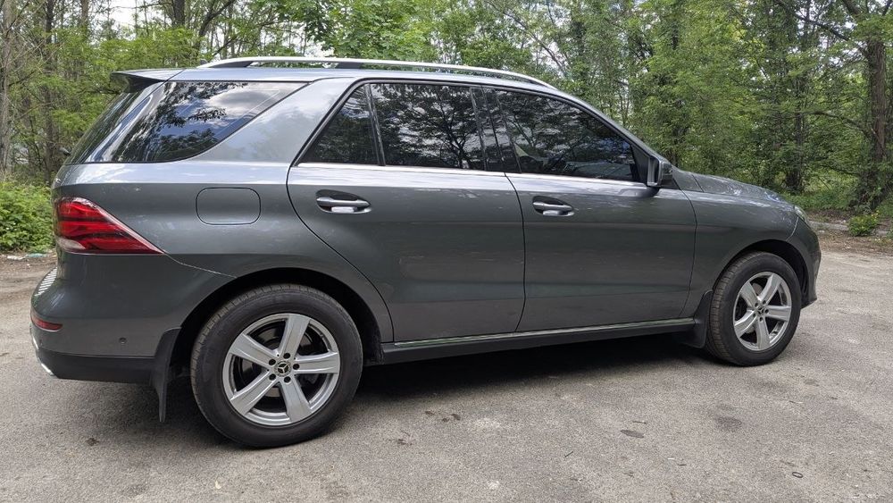 Mercedes-Benz GLE 2.1  СDi офіційна