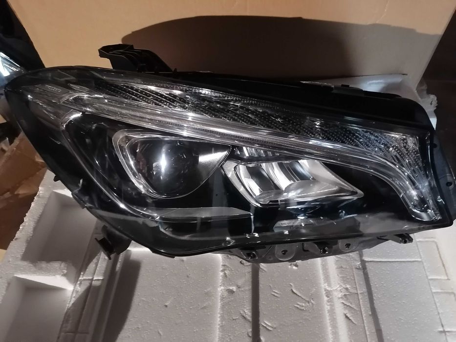 Farol Mercedes Cla w117 ótica óptica Led high performance