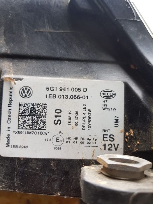 Faróis/óticas VW Golf usados como novos