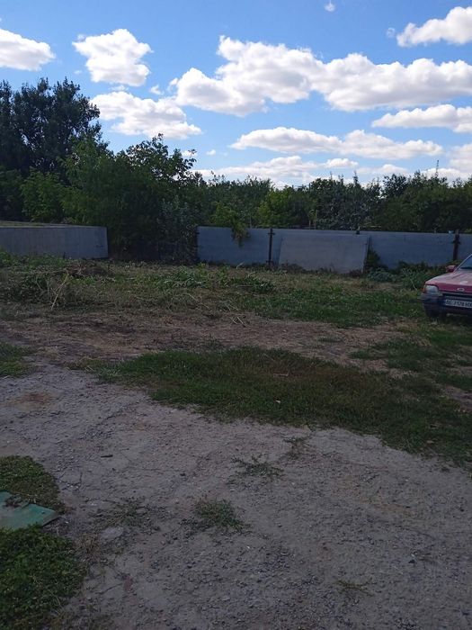Продам участок на берегу реки в Новомосковске