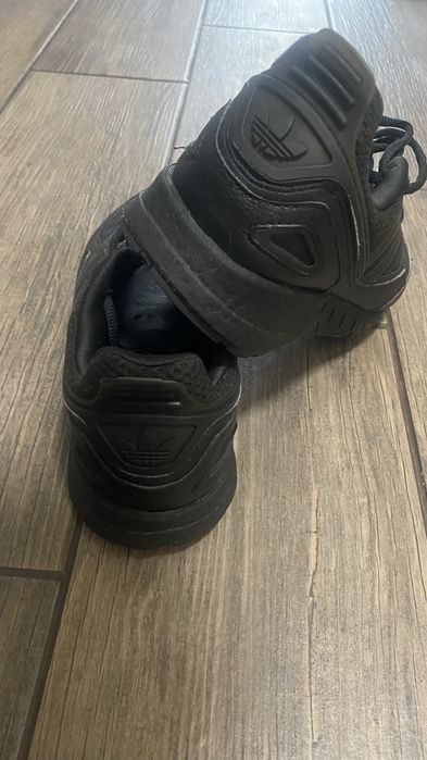 Кросівки чоловічі Adidas 41р