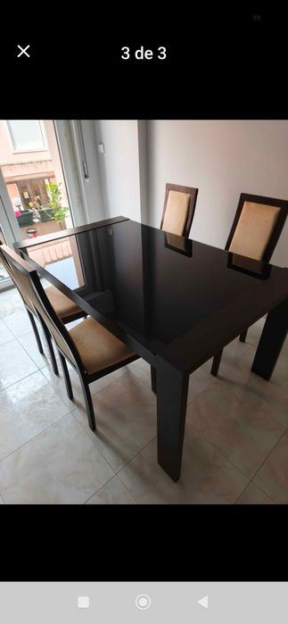 Conjunto Mesa e Cadeiras