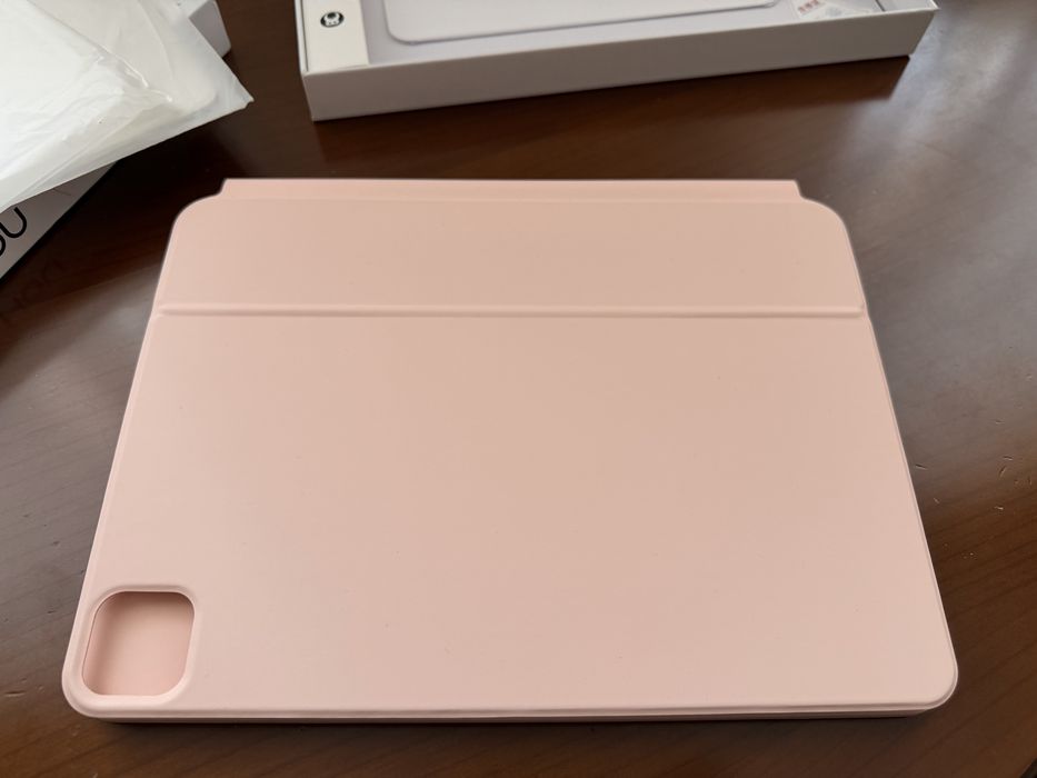 Чохол з клавіатурою для iPad