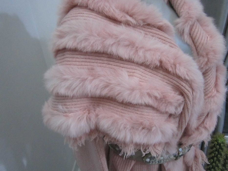 kardigan gruby Nowy sweter z futrem naturalnym pudrowy róż