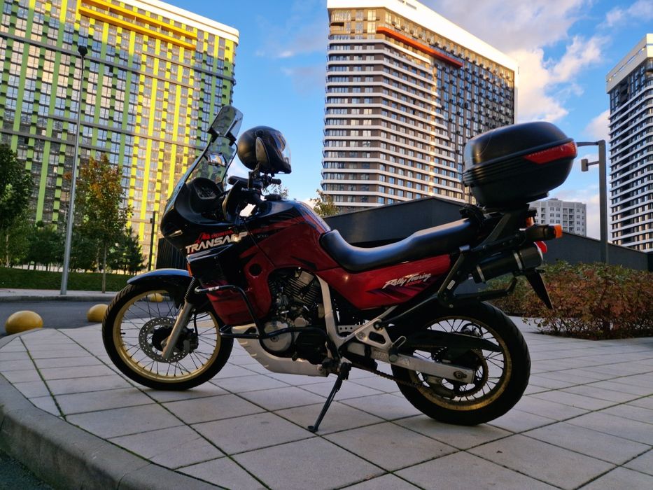 Honda transalp 600