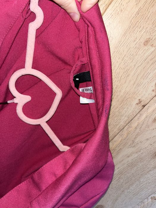 Стильний рожевий піджак