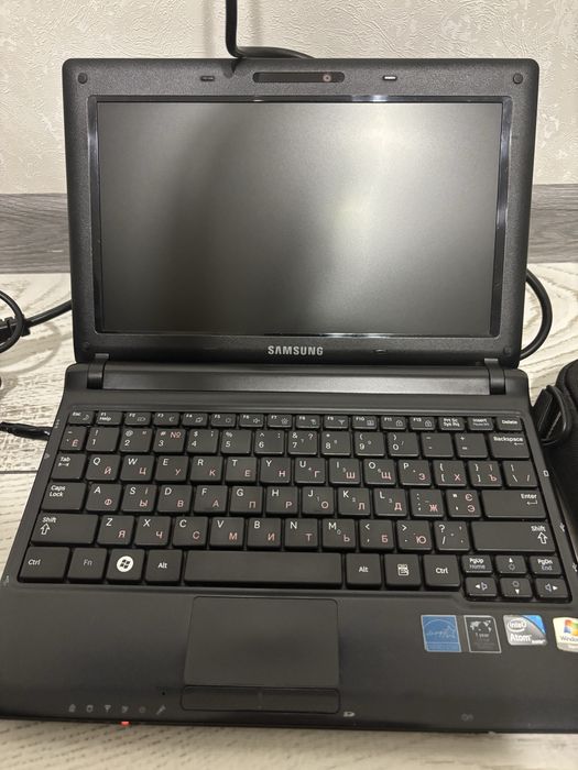 Нетбук Samsung N145 plus