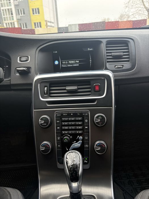 Volvo S60 2014 VIN YV1FS848BE2304306 фото оголошення 16 з 19