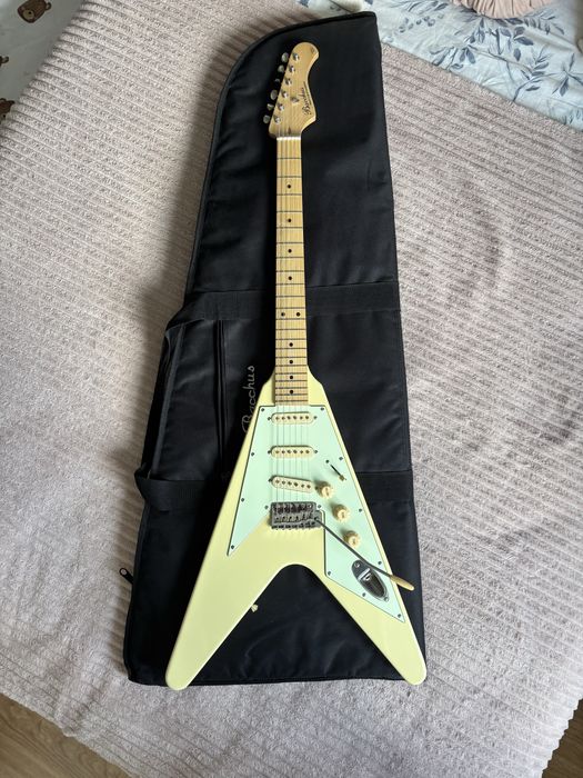 Bacchus BFV-HYBRID | Flying V x Stratocaster | Limited Edition