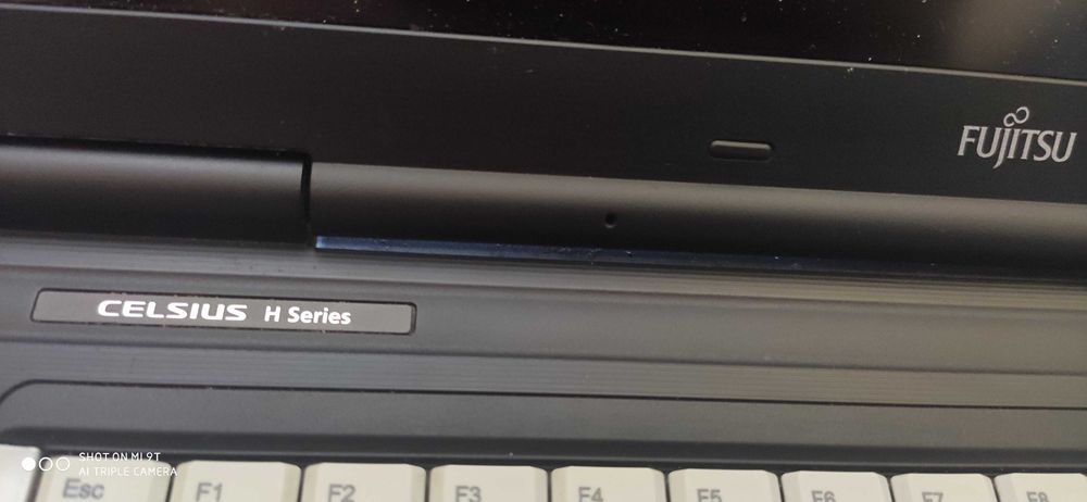 ШАРА ІГРОВИЙ ноутбук МЕТАЛевий i7 HDD 500gb Video 2gb батарея 6годин