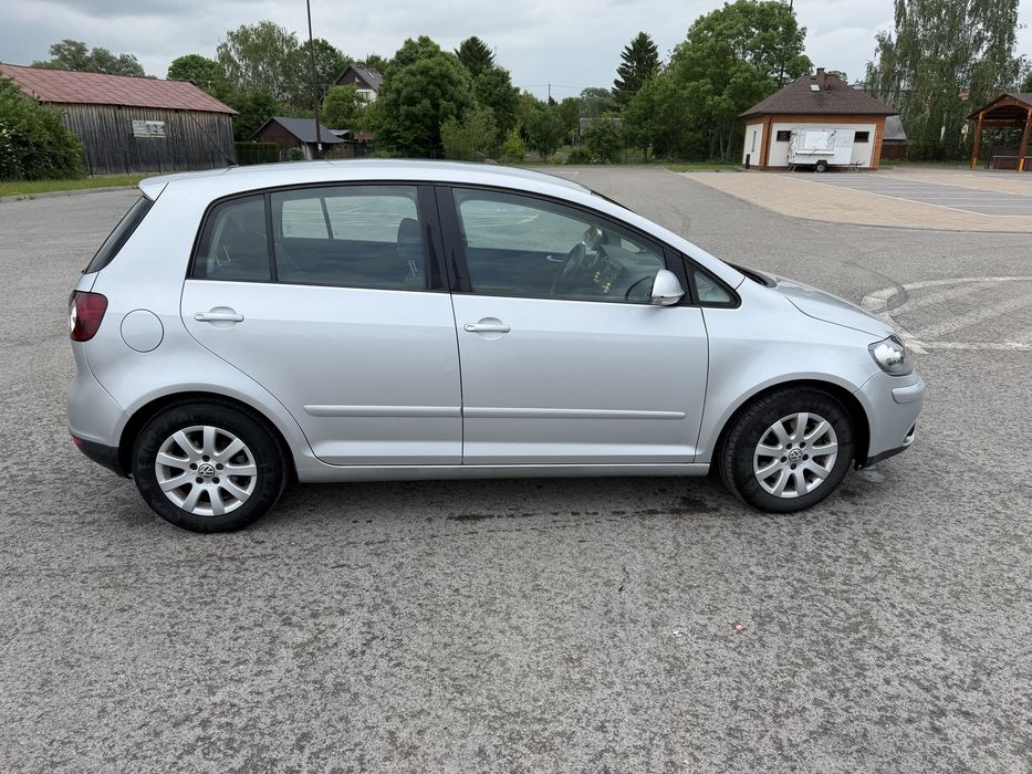 Sprzedam golfa 5 plus