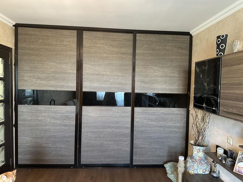 Продам двух комнатная квартира.на Варненской рядом с парком Горького Х