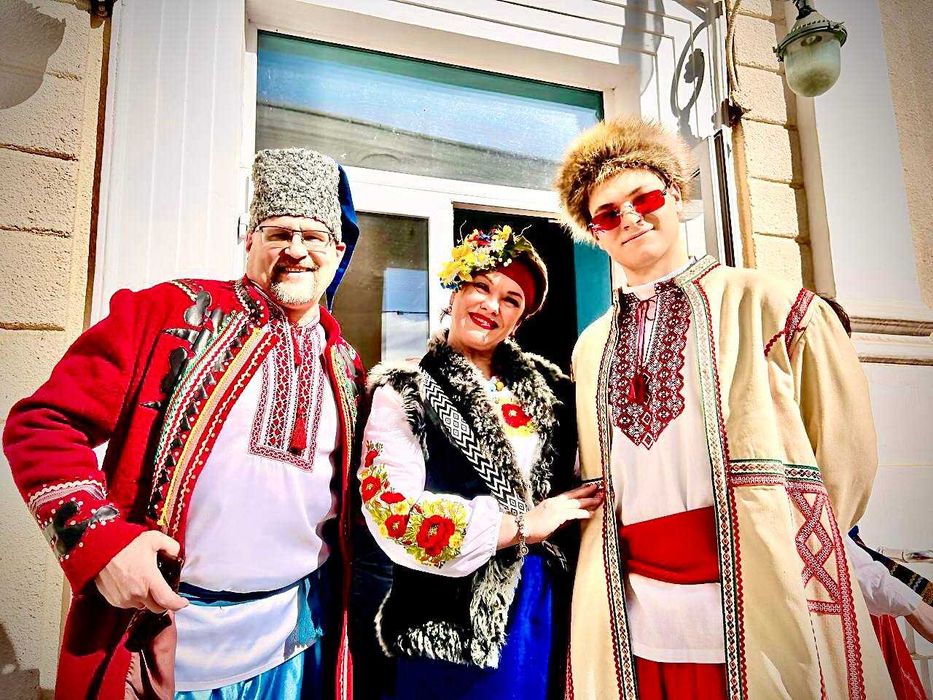 Ведучі свят з душею Саша і Наташа Миколаїв(Ювілей, весілля, випускний)