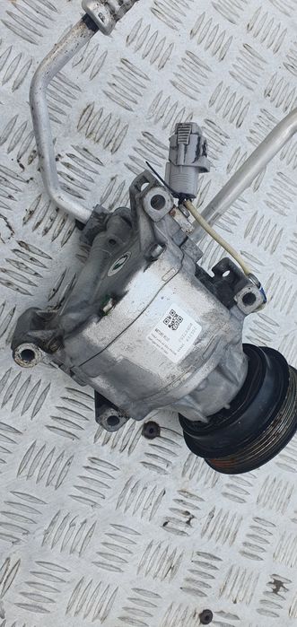 Sprężarka klimatyzacji Toyota Verso 2.0 D4D