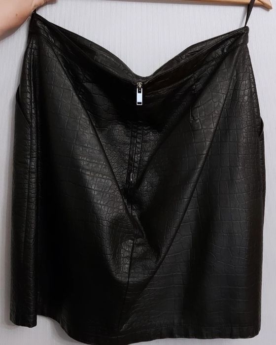 Спідниця з екошкіри New Look
