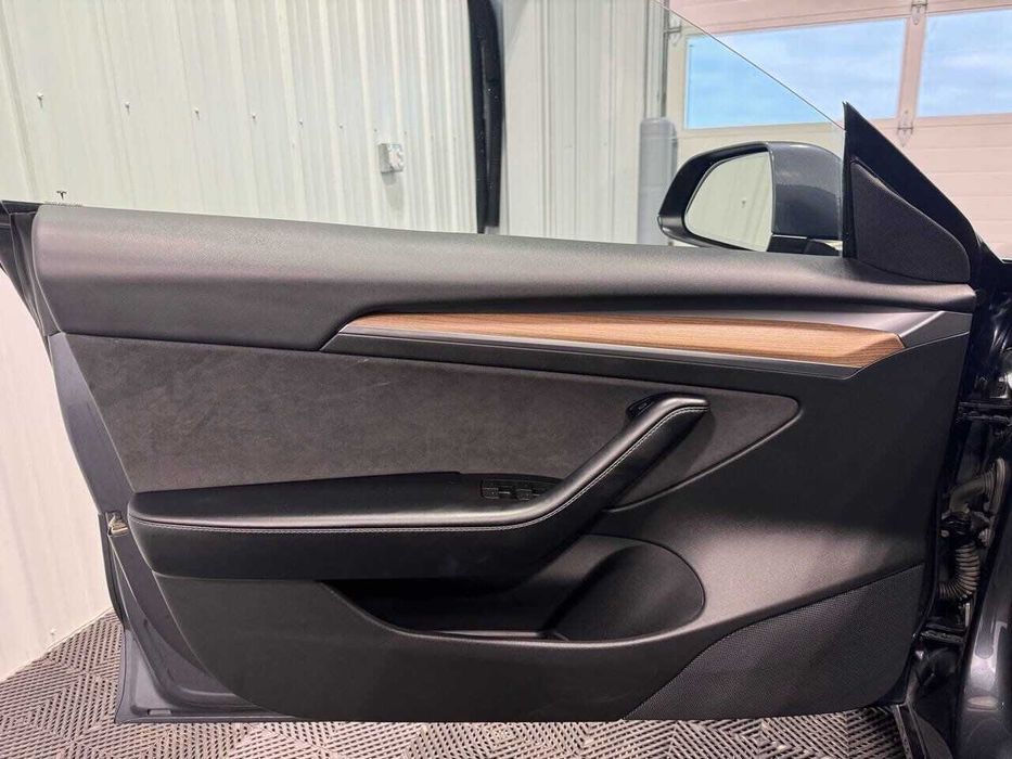 Tesla Тесла Model 3  2021 Long Range 82kW , 85тис.км