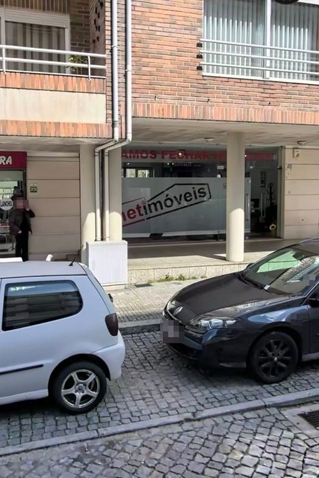 Excelente loja com montra | Já com renda mensal