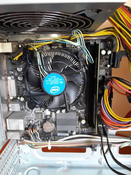 Komputer Stacjonarny NTT 8GB Ram 500 HDD