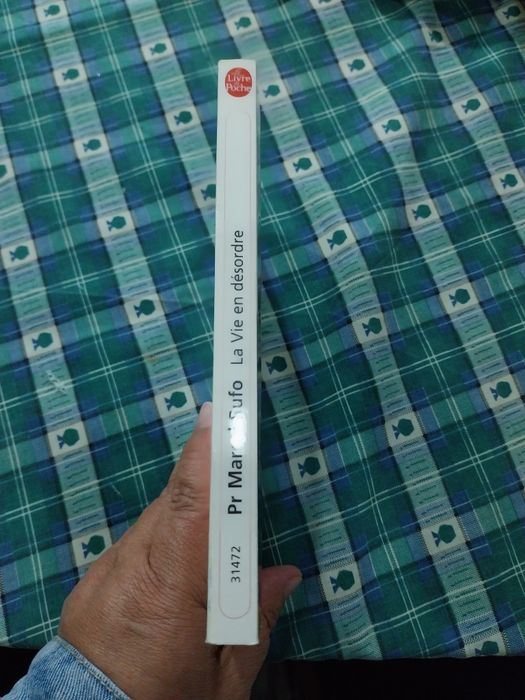 La vie en désordre.  Portes incluídos