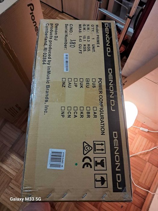 Denon DJ Prime 4 - Novo na caixa -SEM USO