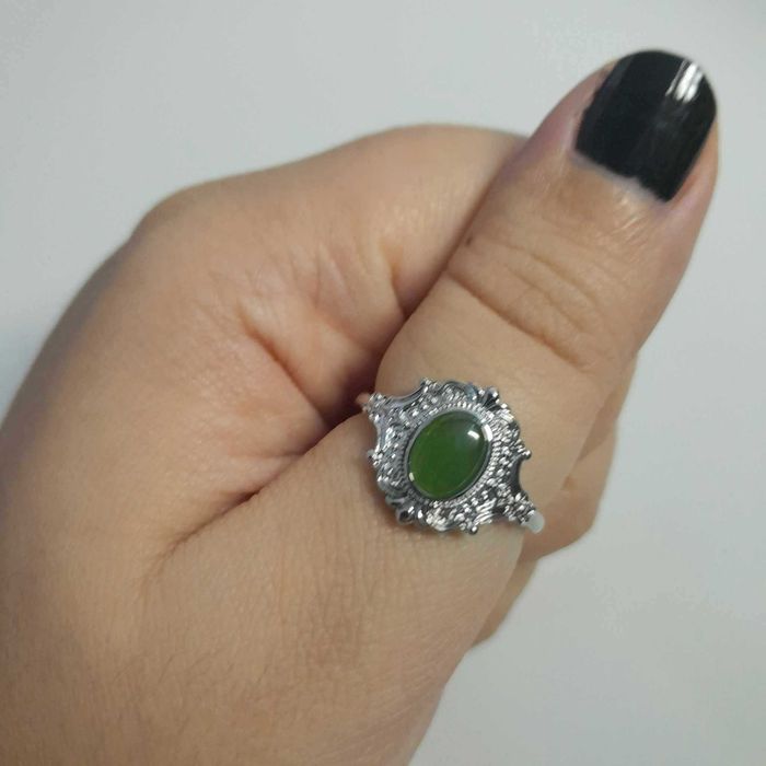 anéis de pedras semipreciosas