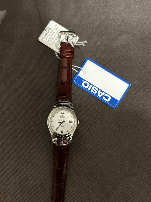 Zegarek damski Casio Oceanus