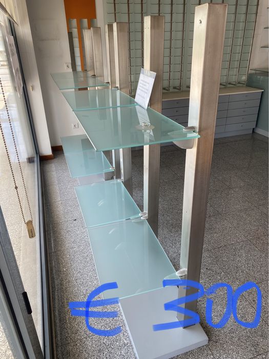 Moveis p/ venda - Desocupar Loja