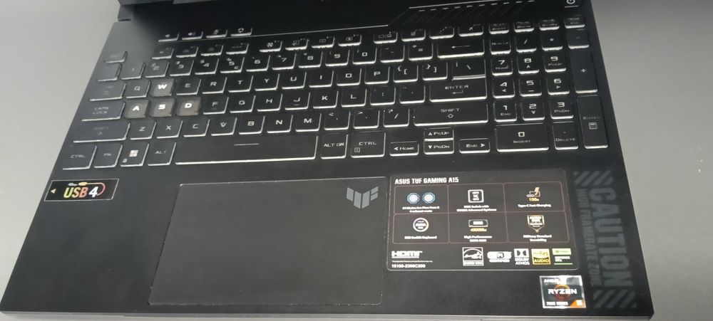 Laptop gamingowy Asus TUF Gaming A15 / 1TB SSD / RTX4050