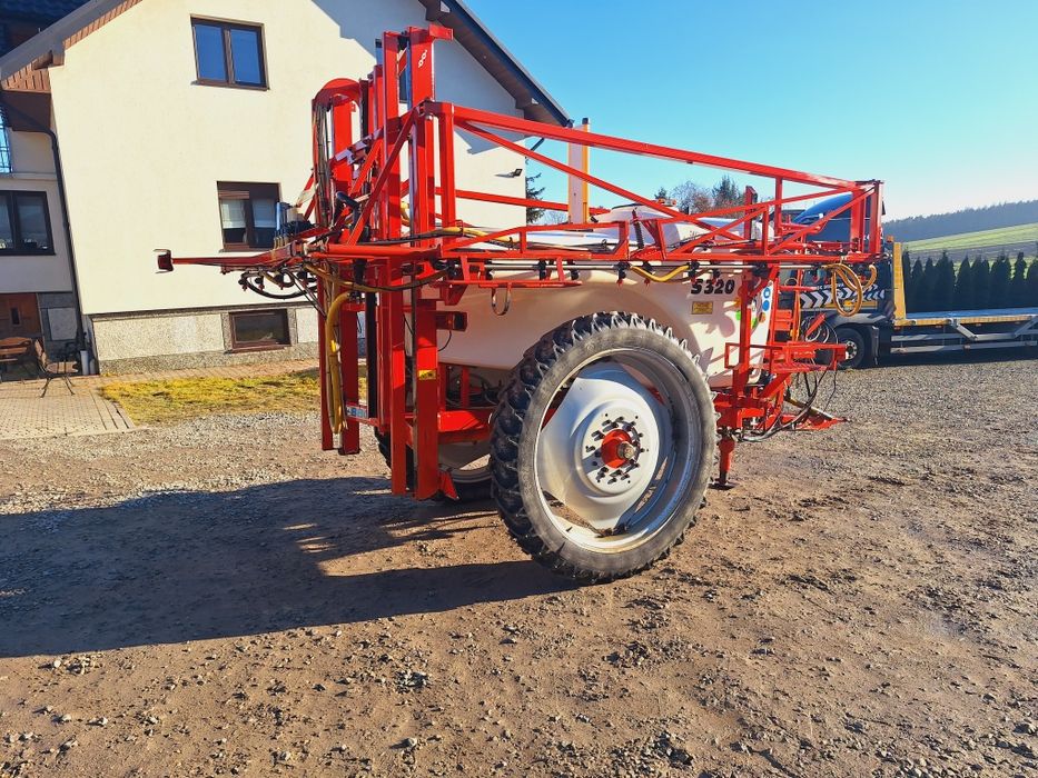 Opryskiwacz  Amazone BBG S320 stan bdb komputer rozwadniacz  lance 15m