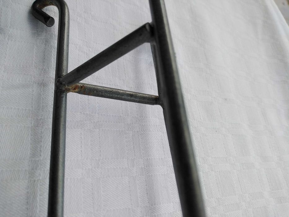 Castiçal em Metal e Vidro