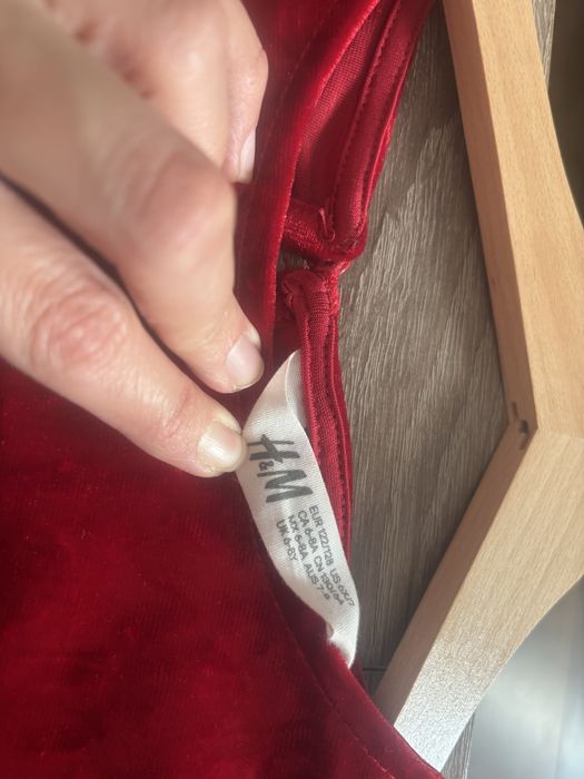 Sukienka dla dziewczynki H&M rozmiar 122/128
