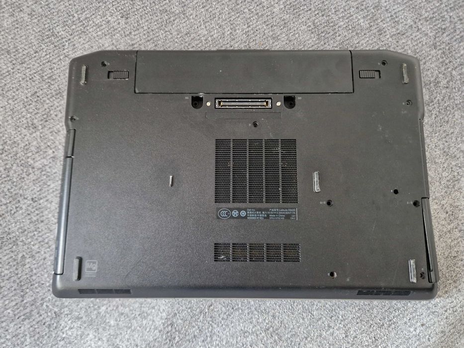 Portátil DELL Latitude E6420 para Peças