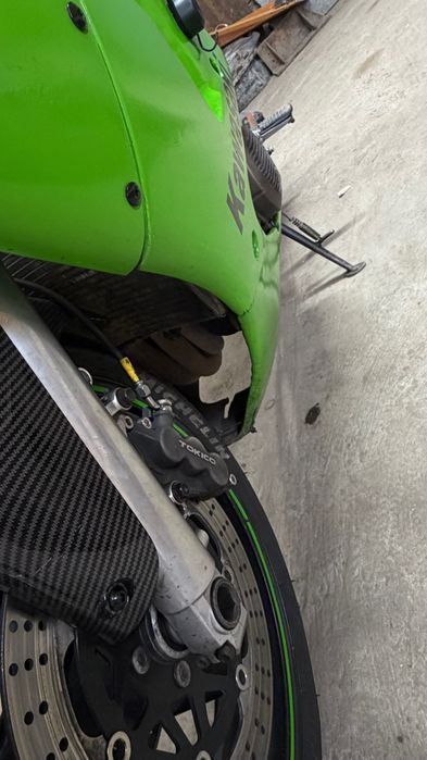 Kawasaki ZX-6R, 2000 рік В хорошому стані
