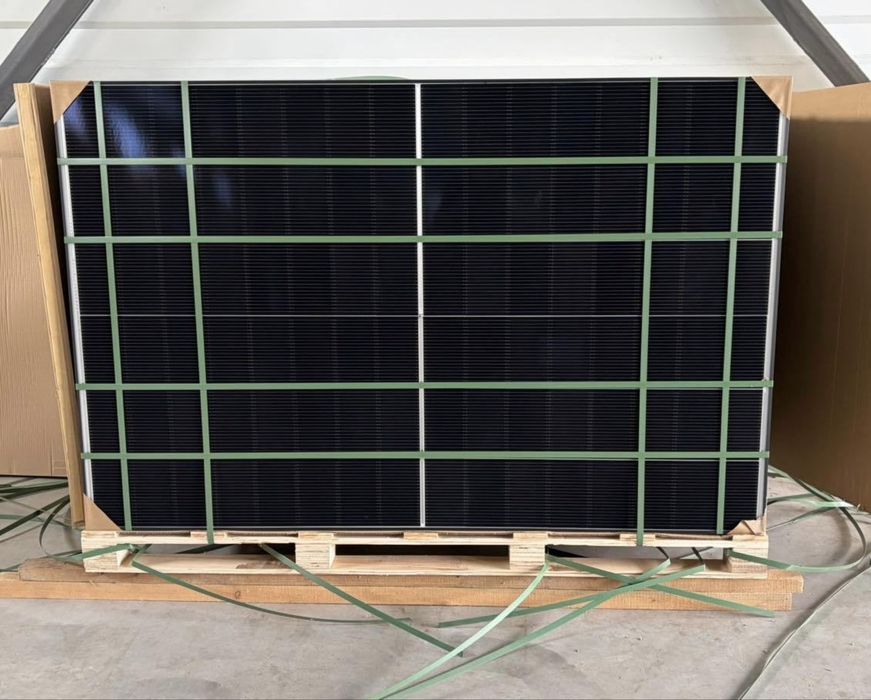 Сонячні панелі/Солнечные панели DAH Solar 475W DHN-48Z20 DG (BW)
