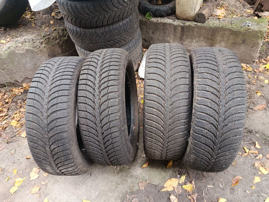 Продам 4 шини 215/65/16 Good Year Ultra Grip Ice