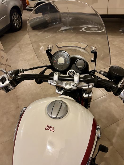 Royal Enfield Super Meteor 650