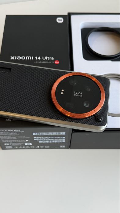 Продам Xiaomi 14 Ultra 16/512 GB Black  + Photography Kit