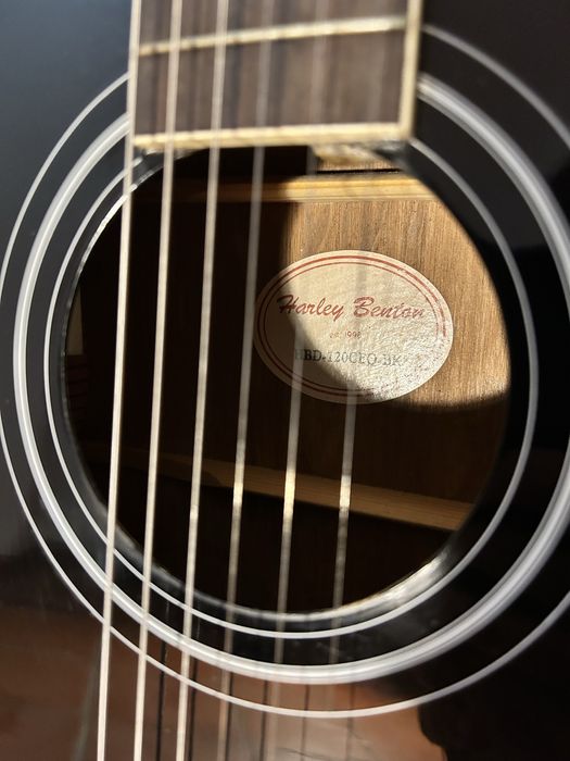 Guitarra Harley Benton (HBD-120CEO-BK)