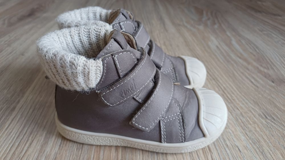 Buty trzewiki ocieplane Emel szare z membraną rozm. 22