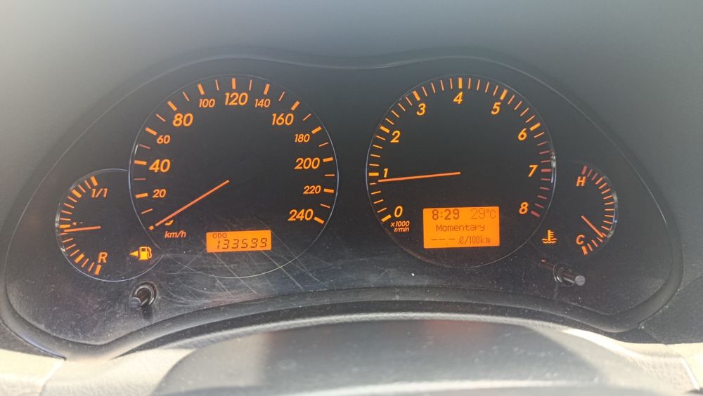Toyota Avensis 2008 p.