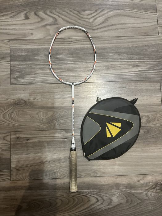 Rakieta do badmintona Cartlon Power Surge 700